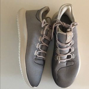 adidas Tubular Shadow Shoes 8.5 in Platin